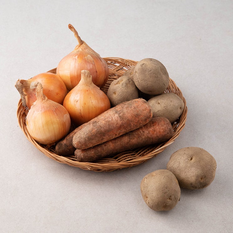 선호도 높은 친환경 인증 국내산 감자&당근&양파, 2.4kg, 1봉(로켓배송) 추천해요