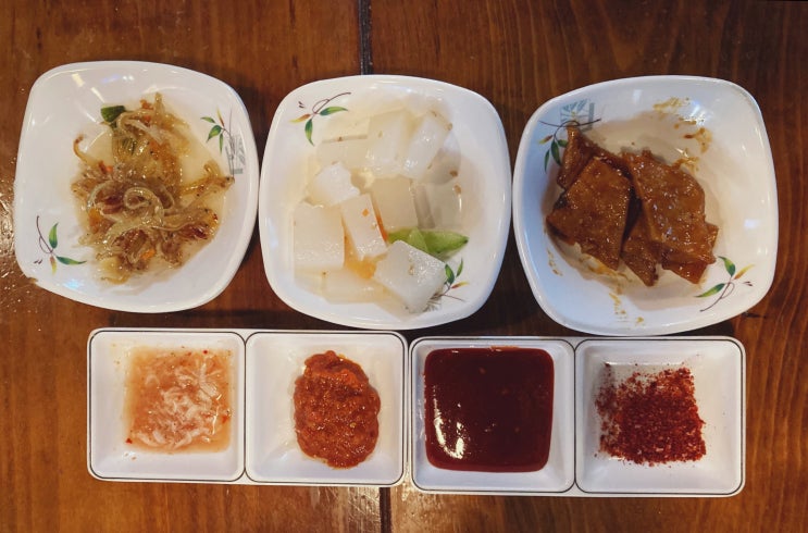  연신내 만복국수집(홍어보쌈)