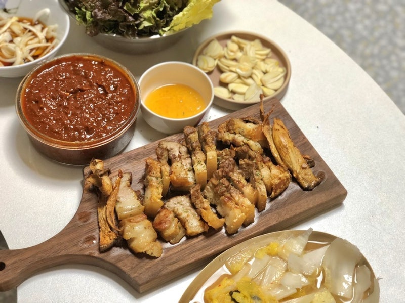 [made]오늘 저녁메뉴 추천 에어프라이기 통삼겹살 구이(에어프라이기요리,에어프라이기삼겹....