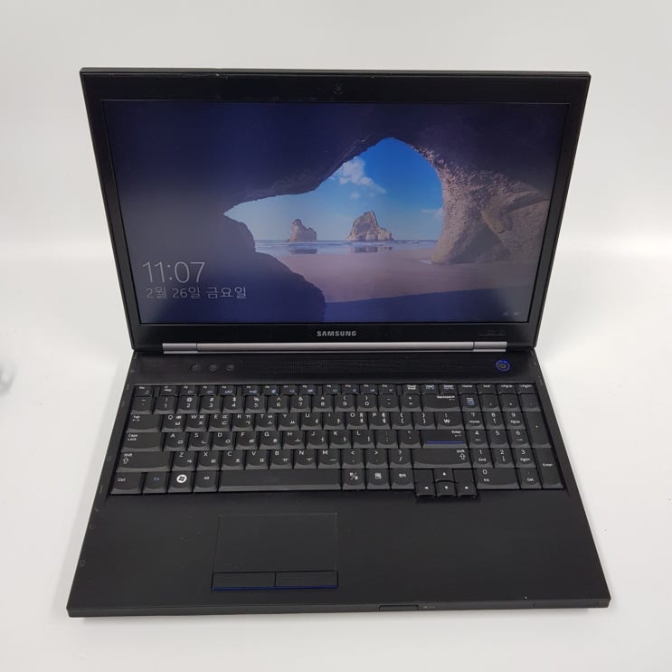 인지도 있는 삼성 i5 고사양 매트블랙 win10 SSD 16인치 노트북 ··· 인지도 있는 삼성 i5 고사양 매트블랙 win10 SSD 16인치 노트북 ···