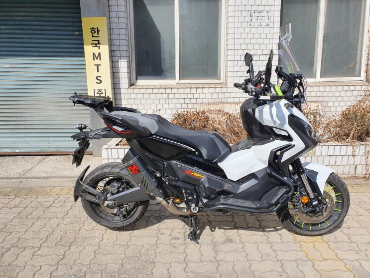  [모터월드]혼다 엑스어드방750 X-ADV750 아크라포빅 머플러구조변경