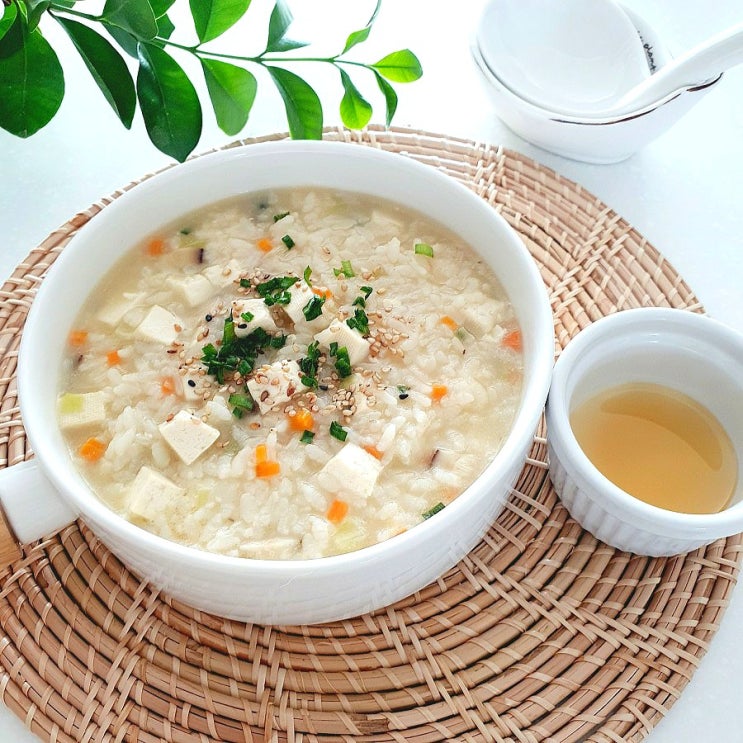  고소하고 부드러운 두부죽 끓이는법
