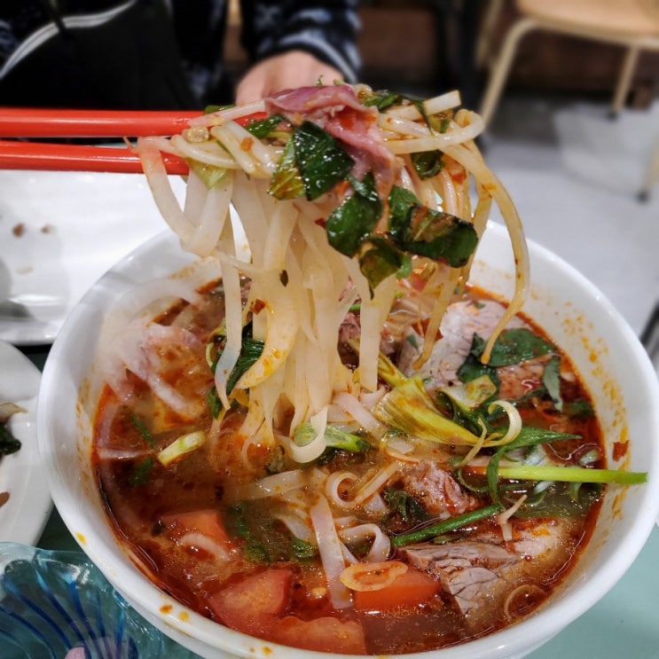  여의도 더현대서울 효뜨 웨이팅 예약 꿀팁 베트남음식점 베트남쌀국수 맛집
