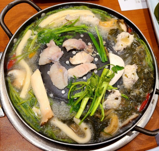 경산 진량 맛집 복어 코스요리 훌륭한 복어세상 다녀왔어요 경산 진량 맛집 복어 코스요리 훌륭한 복어세상 다녀왔어요