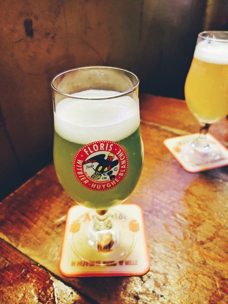  벨기에 브뤼셀 맛집 : 벨기에 와플 / 벨기에 감자튀김 / 벨기에 맥주 Delirium Café