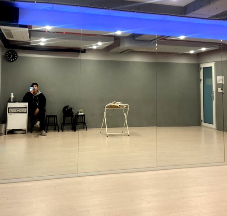  연기하는 개미..(연기하고 싶은..)