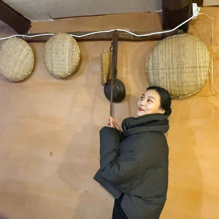 210311 여자친구 엄지 인스타그램