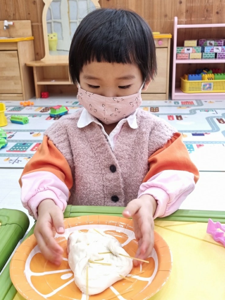  둘째 어린이집 적응 기간과 저녁에 아이들과 같이 만들기 좋은 간단 저녁메뉴 추천
