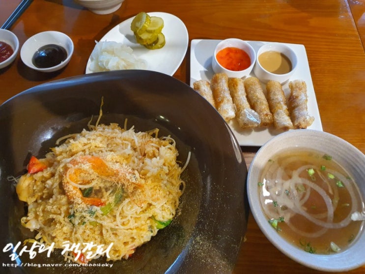 친절한 볶음 쌀국수 맛집인 세종 도담동 &lt;사이공스퀘어&gt; 내돈내산 재방문!