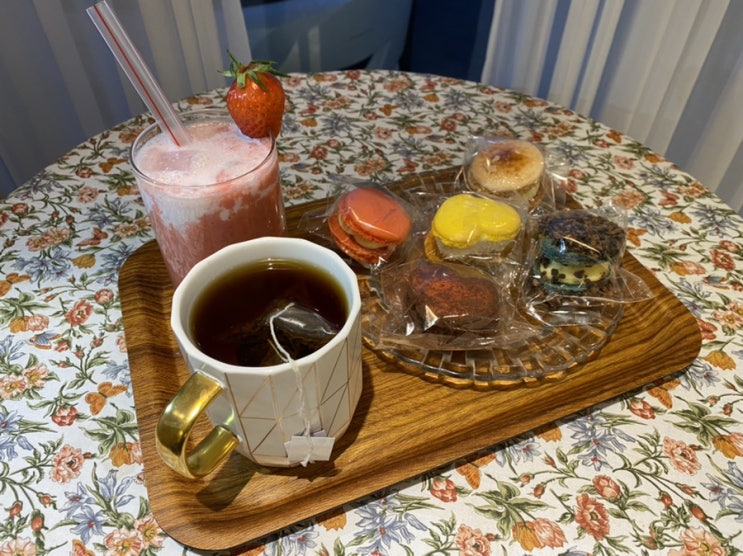  경북 영주 카페 <밀앤슈> 쫀득한 마카롱 디저트 맛집
