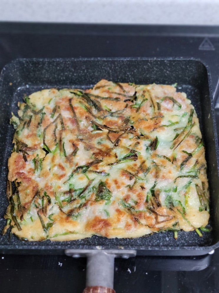  ##아기반찬 #돼지고기부추깻잎전만들기##