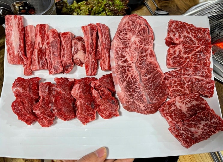  현지인도 인정한 이천맛집 막퍼주 고기집 : 소고기 정육식당