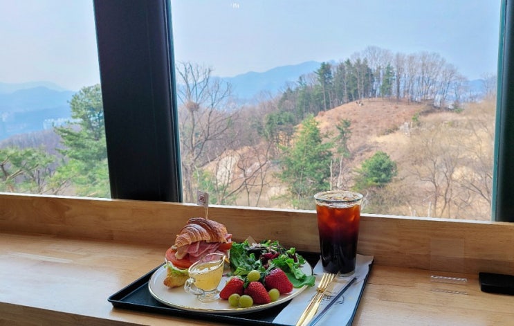  남양주카페/마석맛집 한적한 산속 브런치 '포레리버5972'
