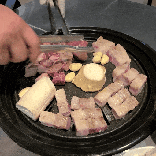 사당역 고기 맛집, 강고집 사당본점의 돼지고기는 소고기?