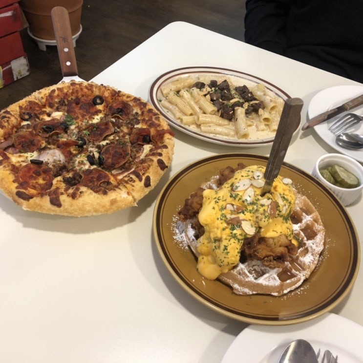  청주 시내 맛집 :: 테디헤이데이
