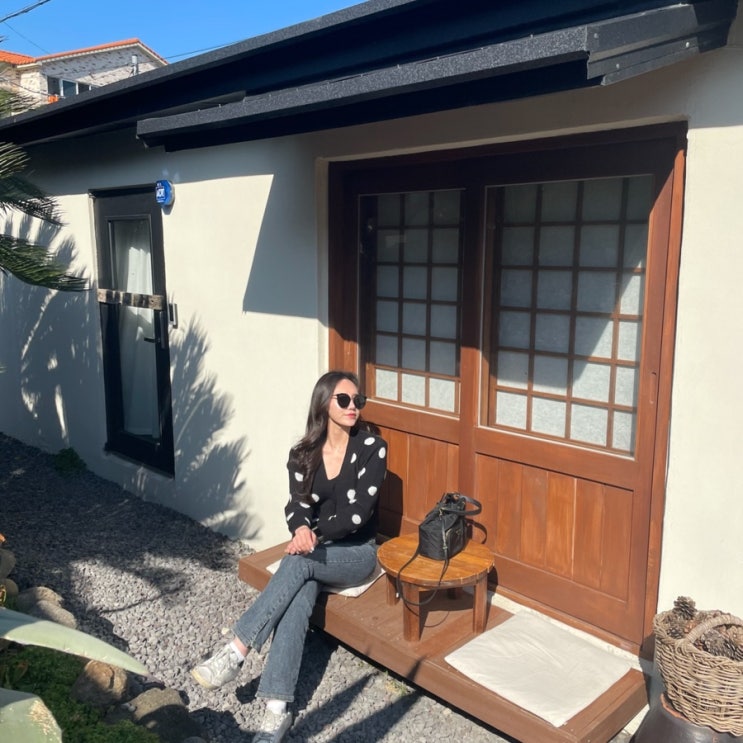  제주시 외도이동 카페 :: 그럼외도