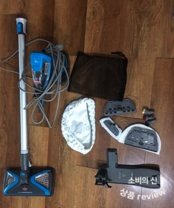  비쎌 스팀청소기 슬림 하고나니 바닥이 반짝 반짝 하면서 뽀송뽀송 해요.