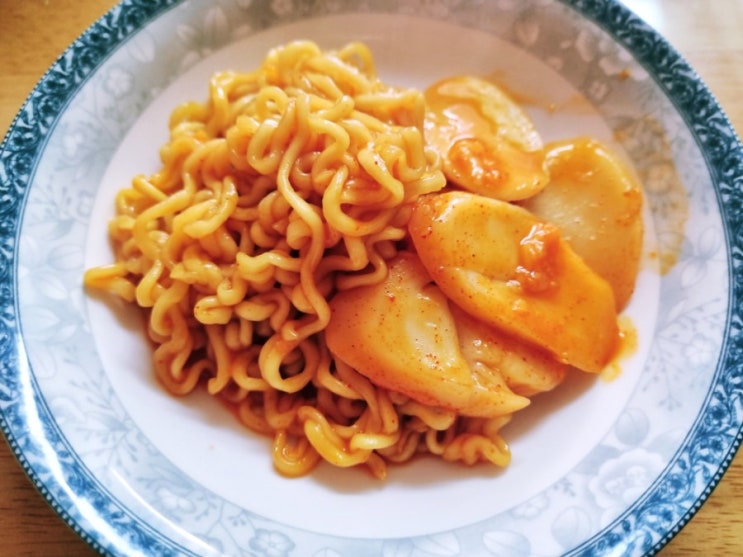  초간단 뚝딱! 떡국떡 라볶이 만들기