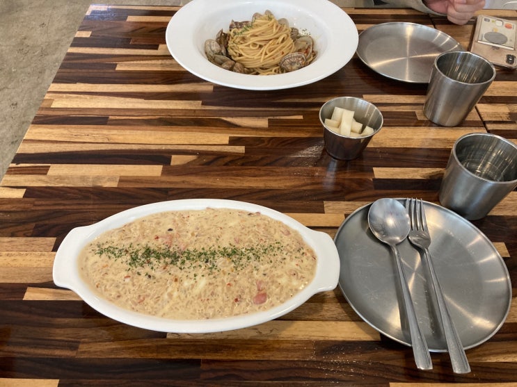  래빗테이블 | 돈가스&양식 | 메뉴판 | 창원대 맛집 
