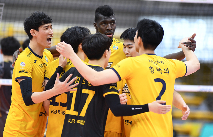 KOVO 프로배구 남자배구 목요일경기 KB손보 삼성화재 KOVO 프로배구 남자배구 목요일경기 KB손보 삼성화재