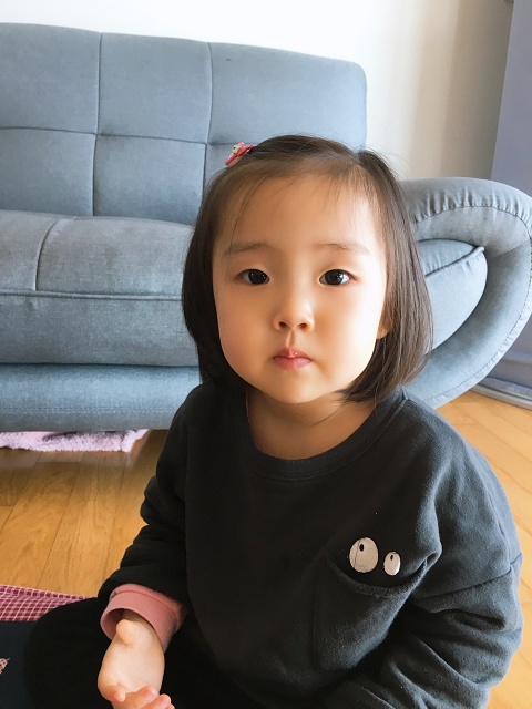  4살  머리하는 날 - 단발머리 소녀로 변신