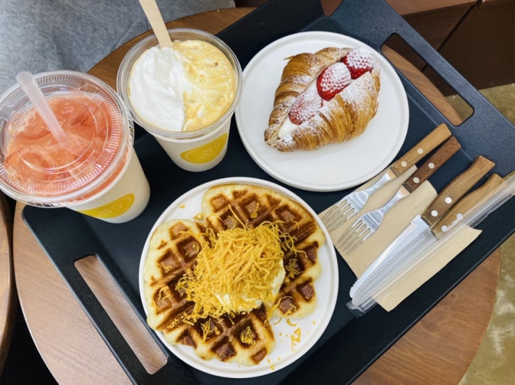 홍대 크로플, 합정 카페 추천 크로플이 맛있는 '루네스' 홍대 크로플, 합정 카페 추천 크로플이 맛있는 '루네스'