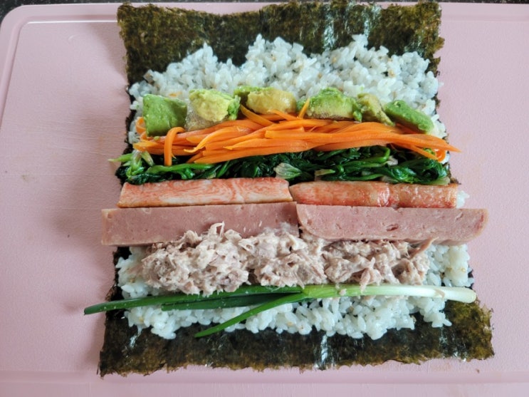  건강김밥 시금치아보카도 김밥