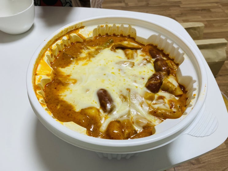  엽떡 신메뉴 로제 떡볶이 드디어 먹어보다.