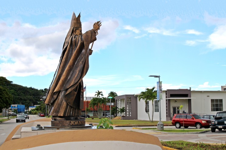 Guam 스페인 광장과 아가나 대성당