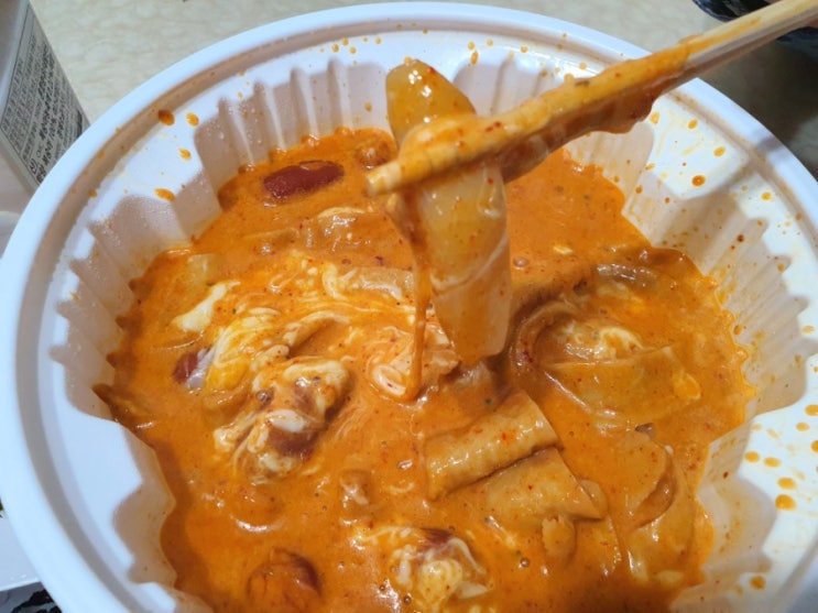  엽떡 로제떡볶이 맛있게 매운 후기
