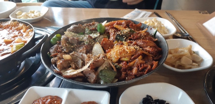  명지국제도시 예향정 김치찌개 & 두루치기 메뉴