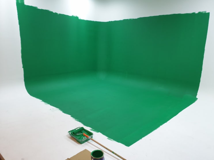  광주 대형 호리존 스튜디오 렌탈 <크로마키 촬영 호리존 페인팅> STUDIO SHIMO