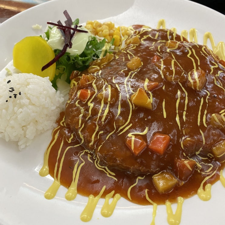  울산 대표적인 추억의 경양식 돈까스 전문점 울산대학교 부근 가무댕댕 섬들공영주차장이용, 무거천따라 궁거랑 벚꽃구경까지