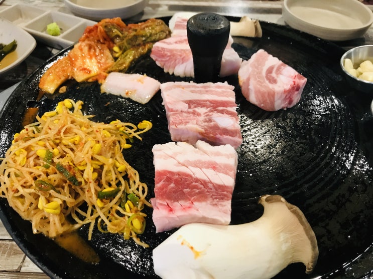  천안 아산역 맛집 강백정 솥뚜껑 삼겹살 & 김치찌개(배방읍)