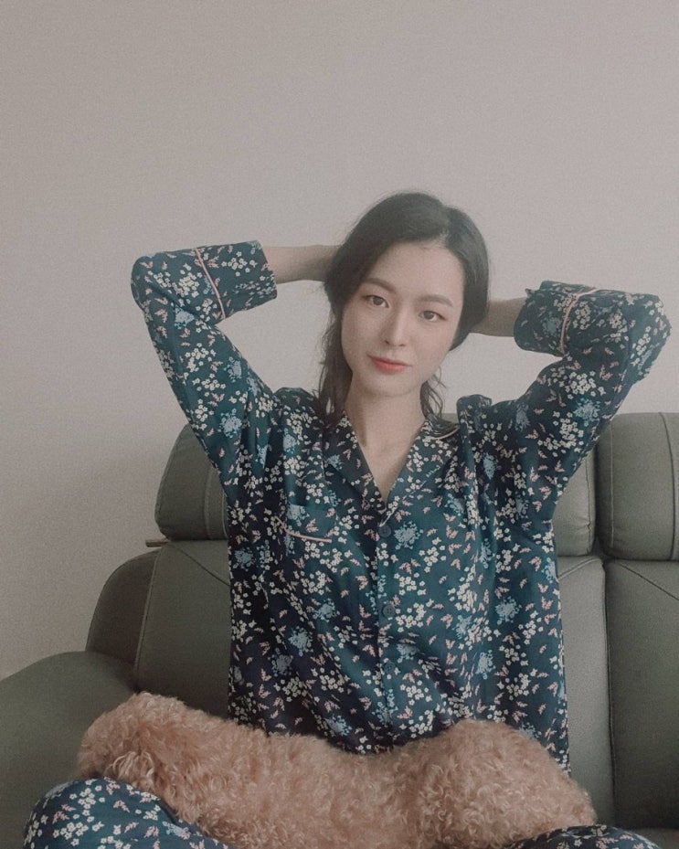  선데이라운지 코이 플라워 파자마 세트 너무 예뻐요!