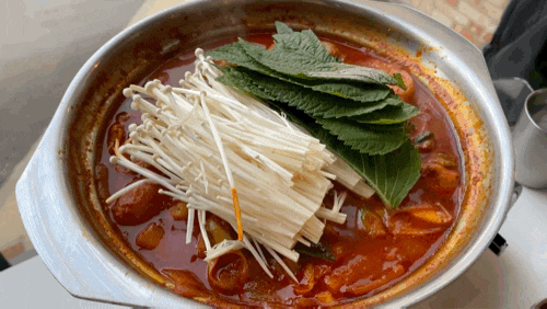  연남동 맛집 : 연트럴파크 도리집 닭도리탕, 부추전 찐맛집이네