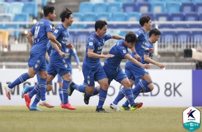 K리그 프로축구 수요일 수원FC 수원삼성