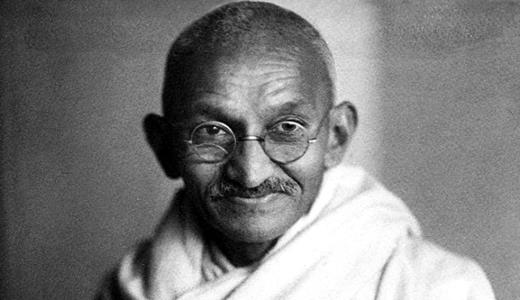  (간디 명언)There is no path to peace. Peace is the path.