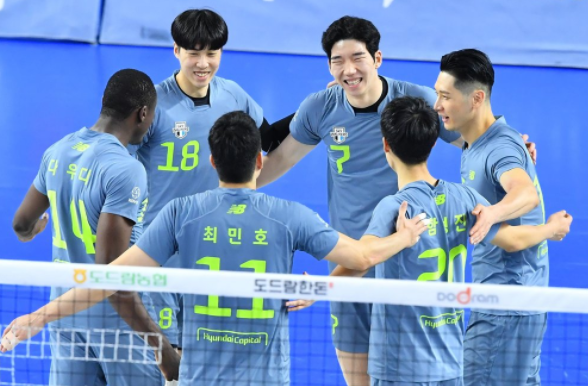 KOVO 프로배구 남자배구 19일저녁 우리카드 현대캐피탈 KOVO 프로배구 남자배구 19일저녁 우리카드 현대캐피탈