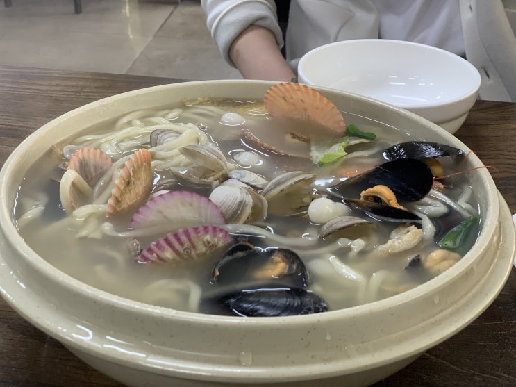  [인천 을왕리 여행] 주말 맞아 다녀온 을왕리여행-2 (더위크앤리조트,황해해물칼국수,영종도오션뷰카페)