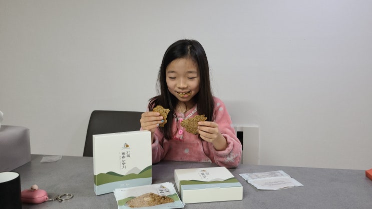 제주김만복 전복돌솥누룽지 택배로 주문했어요 제주김만복 전복돌솥누룽지 택배로 주문했어요
