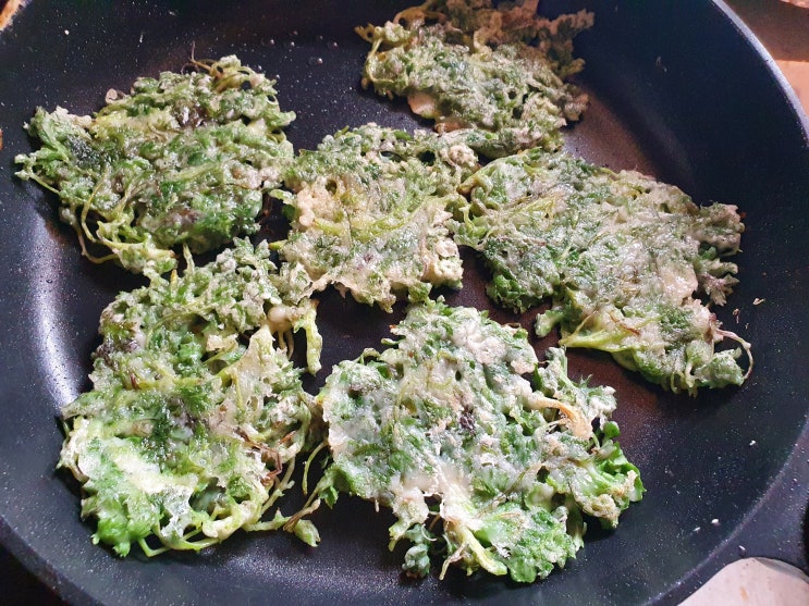  쑥전 만들기