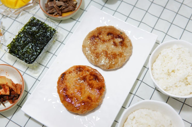 아이들반찬으로 간단하고 맛 좋은 닭떡갈비