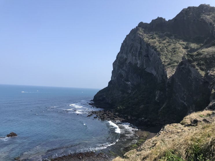 [제주동쪽여행] 날씨 맑은날 꼭 가봐야할 곳, 제주 바다를 만끽할 수 있는 최고 멋진 바다뷰를 자랑하는 곳 - 성산일출봉