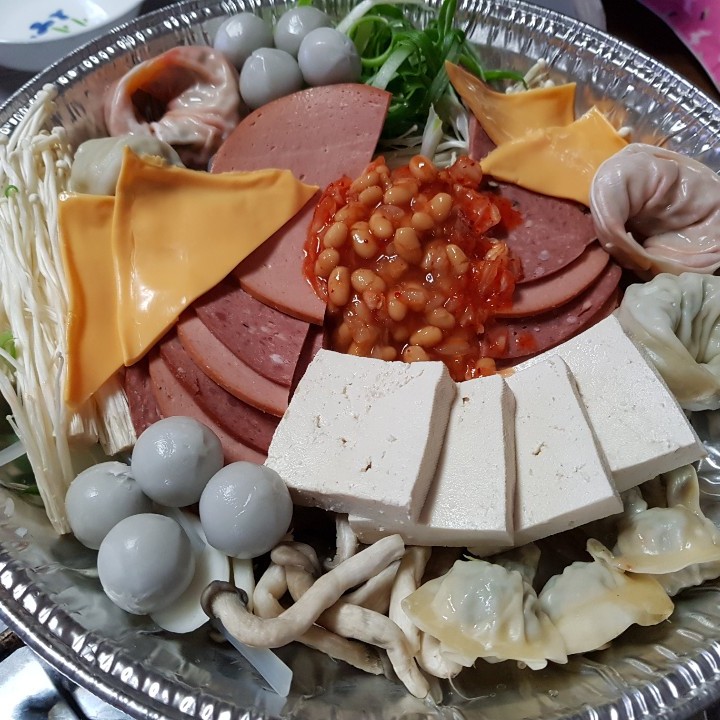  안동 부대찌개 가성비 진짜 좋을까?