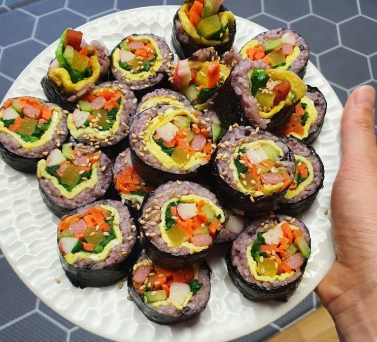  삼남매 냠냠밥상 기록지#눈오리메이커로 만든 카레와 엄마표김밥