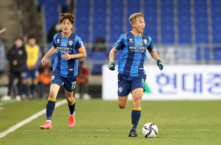 K리그 프로축구 6일 광주FC vs 울산현대 강원FC vs 포항스틸러스 K리그 프로축구 6일 광주FC vs 울산현대 강원FC vs 포항스틸러스
