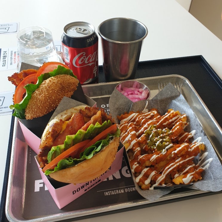  [광교맛집][수원맛집]광교 갤러리아 일상(다운타우너,베이커스 빨미까레,스타벅스 벚꽃 메뉴)