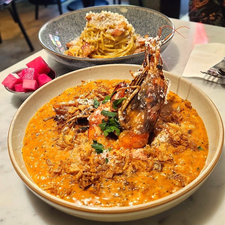  전포카페거리 맛집_ 서면 데이트하기 좋은 도우밍