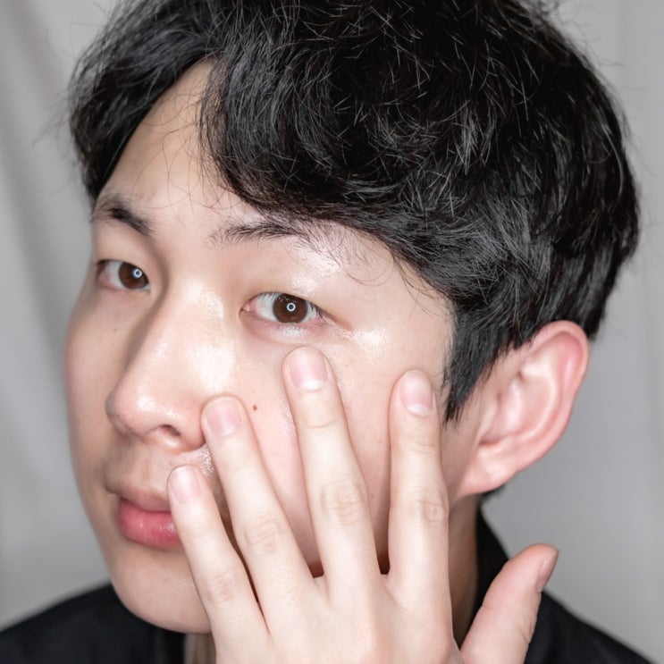  달바 진정 레드미스트로 빛나는 피부 완성